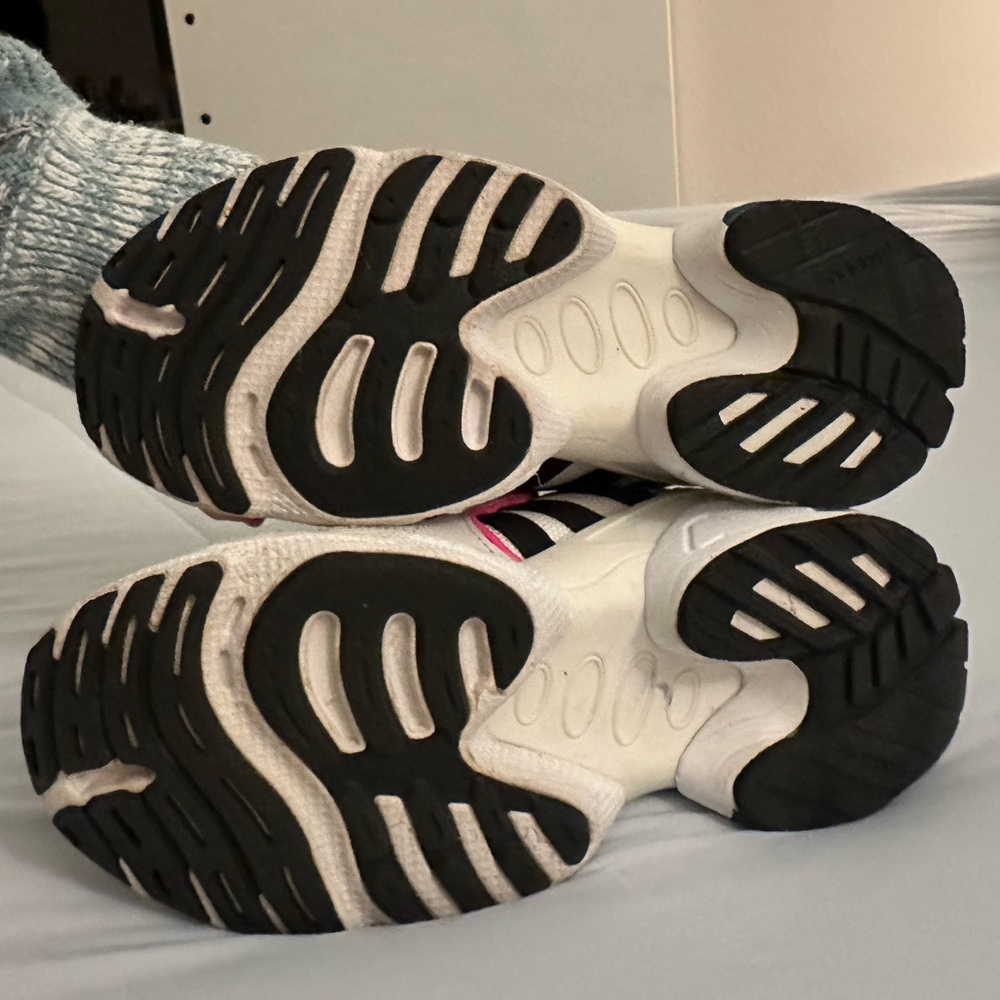 2019 Adidas Wmns Eqt Gazelle Sneakers - image 6